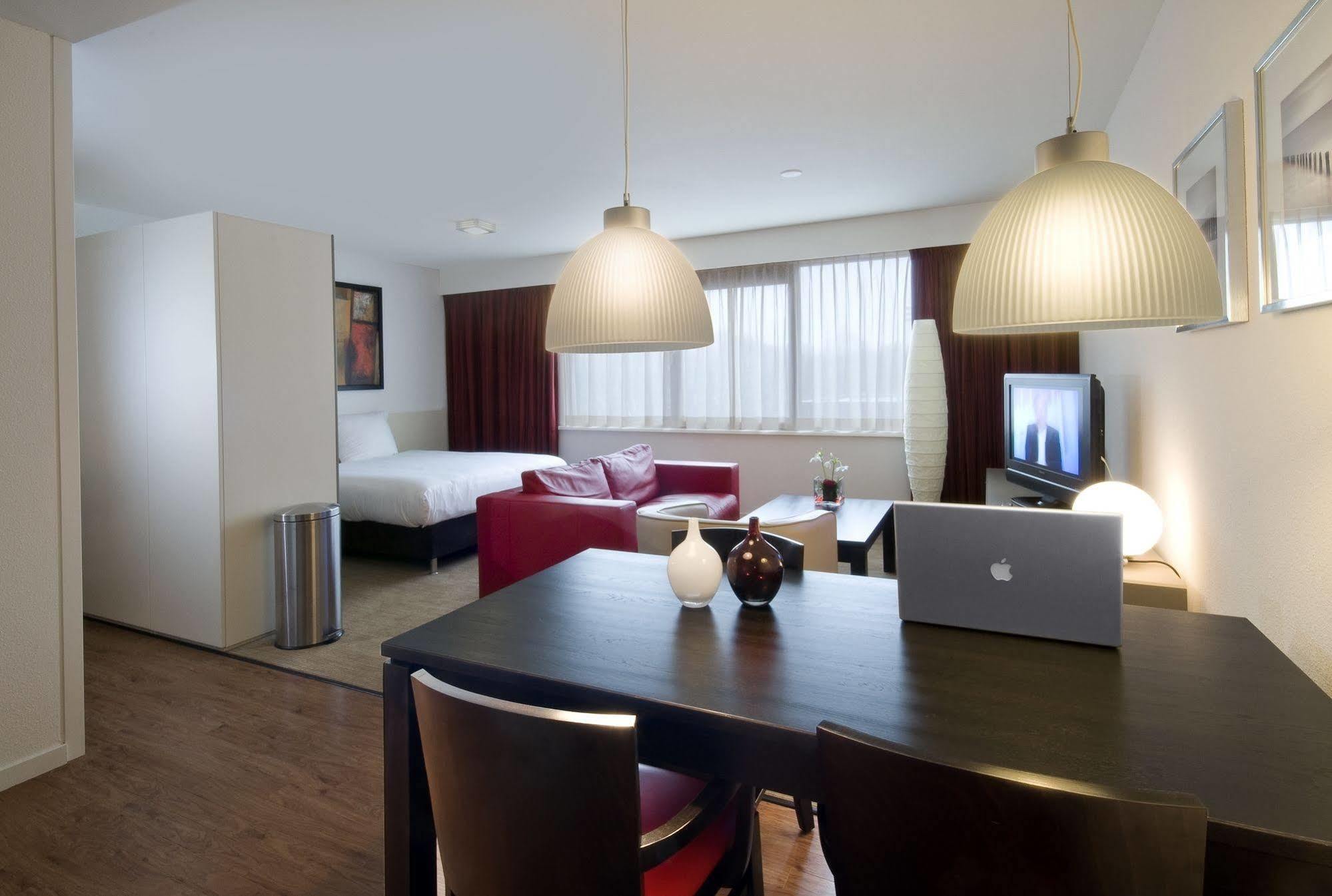 Htel Serviced Apartments Amstelveen Pokoj fotografie